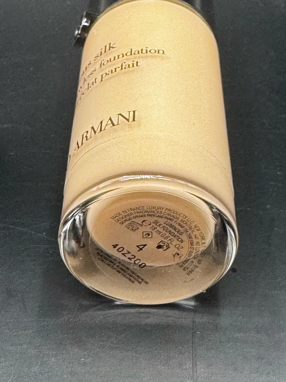 Giorgio Armani Luminous Silk Foundation - Shade 4